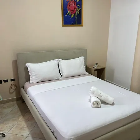 Lura 3* Tirana
